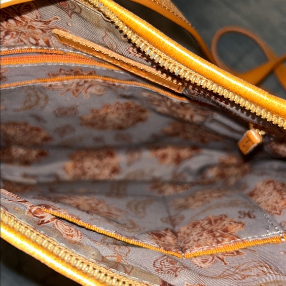 HOBO Warm Tan Leather Crossbody Bag - Picture 3 of 7